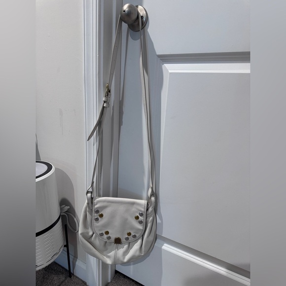 Fossil Gigi White Leather Flap Crossbody w/ Metallic Accents in Great Condition - Picture 3 of 8